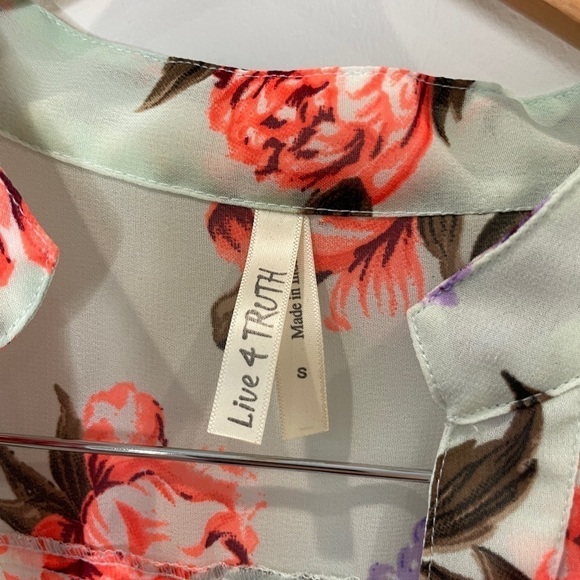 Floral Sheer 3/4 Sleeve Half Button Up Blouse - Picture 7 of 8